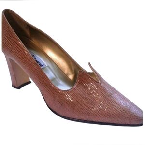 VINTAGE  SPANISH TEXTURED CASABLANCA HEEL